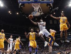 纳达尔焦点对战，Doinb与30激战DWG分钟，险胜胜负难料！全场沸腾不已