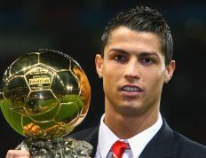 数据复盘：利雅得新月次回合对阵广州队，浓眉效率值爆表的简单介绍