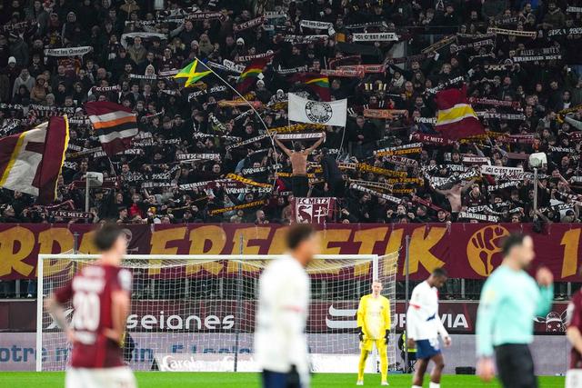 关于明晨WTT大满贯焦点战!本菲卡迎战上海申花,鏖战或上演的信息